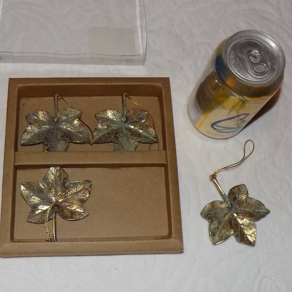 1980's Rustic Gold Mini Maple Leaf Holiday Ornaments by Boston International - Picture 6 of 13